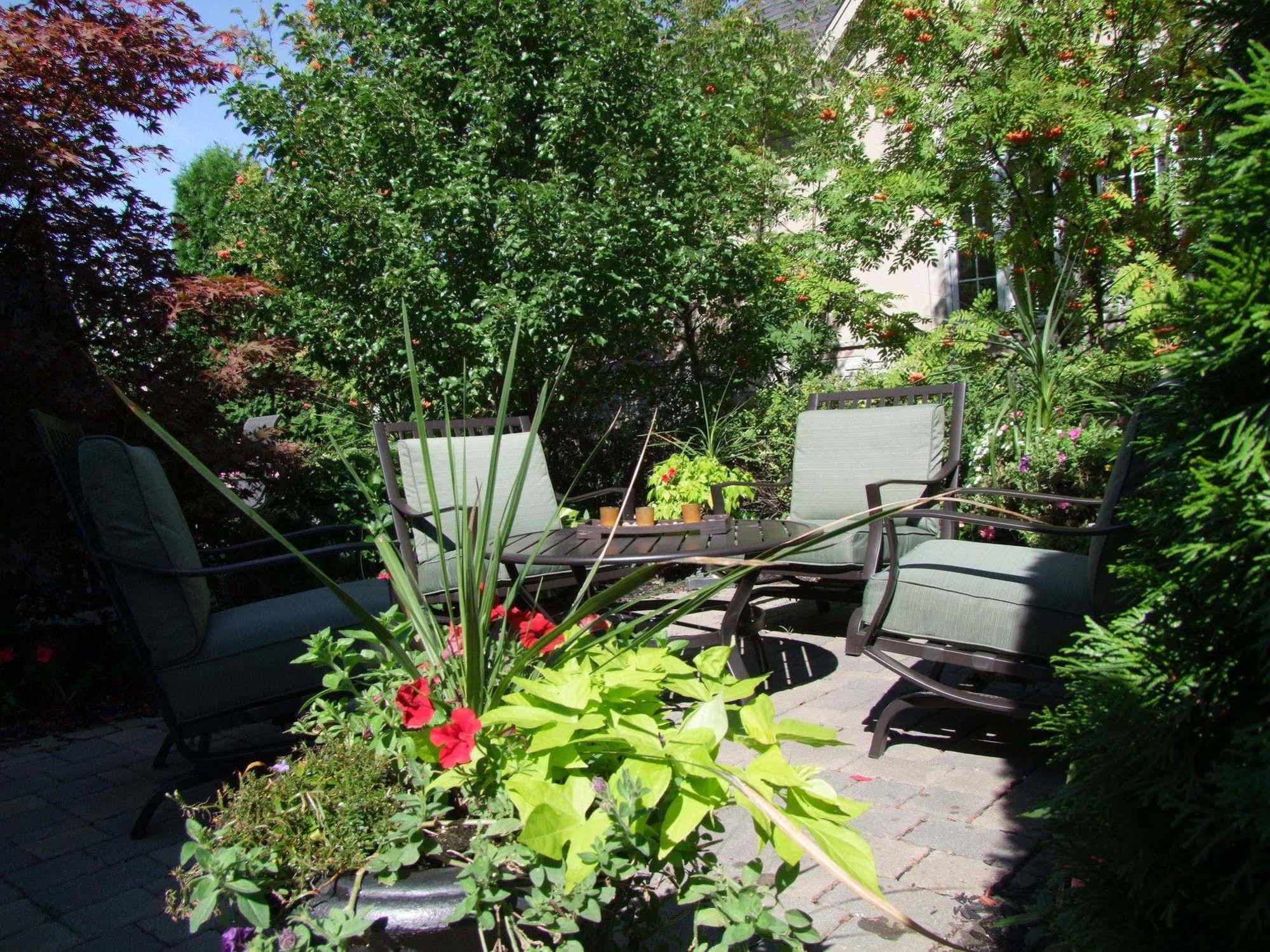 In Elegance Bed and Breakfast Niagara-on-the-Lake Exterior foto